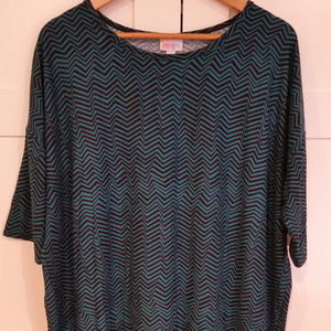 LuLaRoe Irma size Large - so soft!